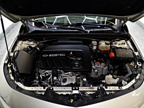 Used 2016 Chevrolet Malibu Hybrid w/ Leather Package image 22