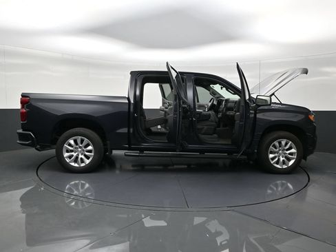 Used 2022 Chevrolet Silverado 1500 Custom RWD image 26