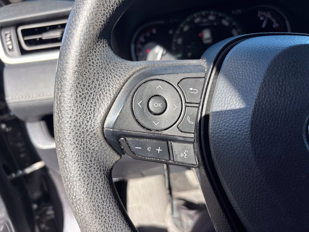 Used 2024 Toyota RAV4 LE FWD image 16