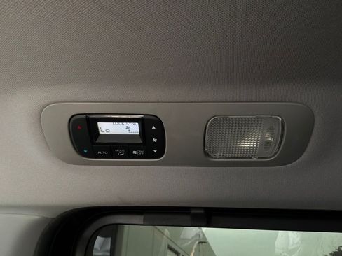 Used 2018 Honda Odyssey EX-L image 14
