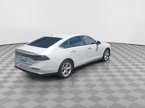 Certified 2023 Honda Accord LX image 8