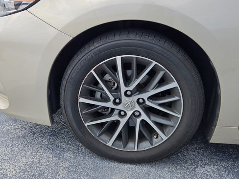 Used 2017 Lexus ES 350 w/ Luxury Package FWD image 10