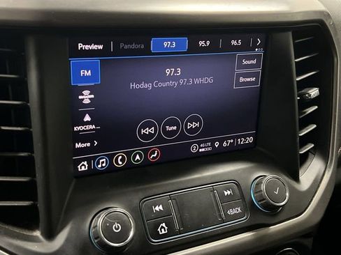 Certified 2022 GMC Acadia AT4 w/ Technology Package AWD/4WD image 14
