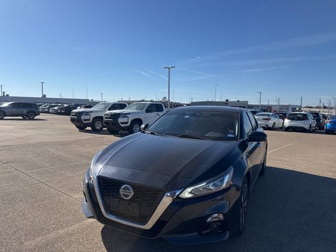 Used 2020 Nissan Altima 2.5 SL image 6