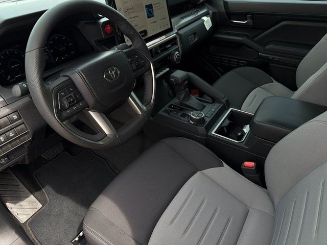 Certified 2026 Toyota Tacoma TRD Off-Road AWD/4WD image 11