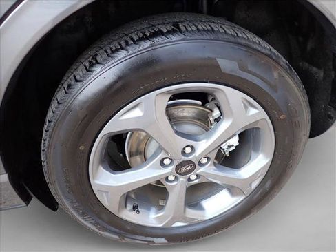 Certified 2024 Ford Escape ST-Line image 7