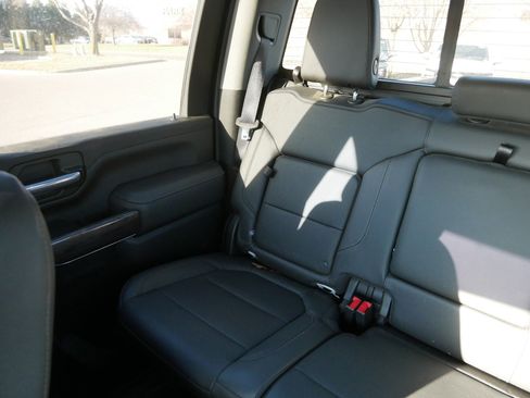 Used 2021 Chevrolet Silverado 3500 LTZ w/ LTZ Plus Package image 12