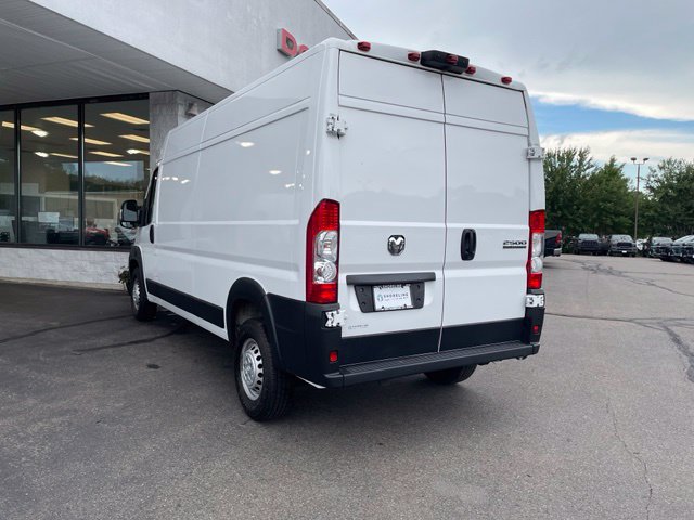 Used 2025 RAM ProMaster 2500 w/ Convenience Group FWD image 7