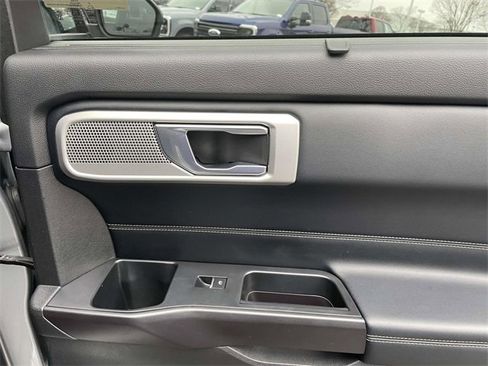 Used 2020 Ford Explorer Limited image 25