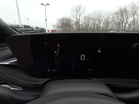 Certified 2025 Buick Envista Sport Touring w/ Convenience I Package image 16