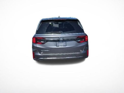 Certified 2025 Honda Odyssey EX-L image 6