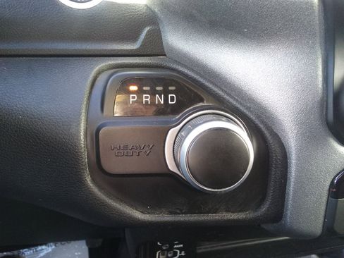 Used 2023 RAM 2500 Tradesman w/ Chrome Appearance Group image 15