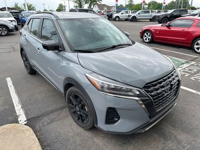 Used 2023 Nissan Kicks SR