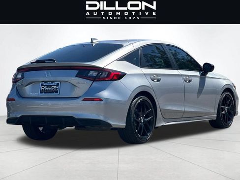 Used 2025 Honda Civic Sport image 4