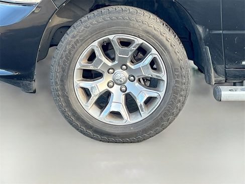 Used 2016 RAM 1500 Limited image 28