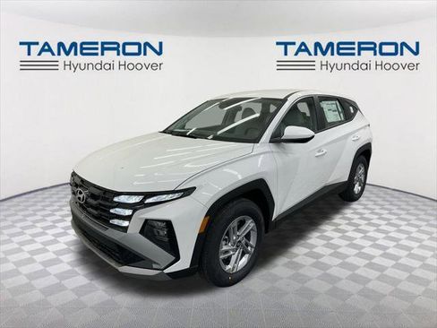 New 2026 Hyundai Tucson SE FWD image 1