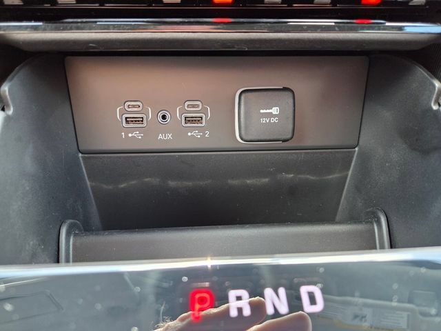 Used 2024 Jeep Grand Cherokee Limited RWD image 28