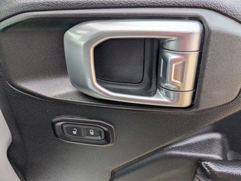 Used 2020 Jeep Wrangler Unlimited Sport S image 33