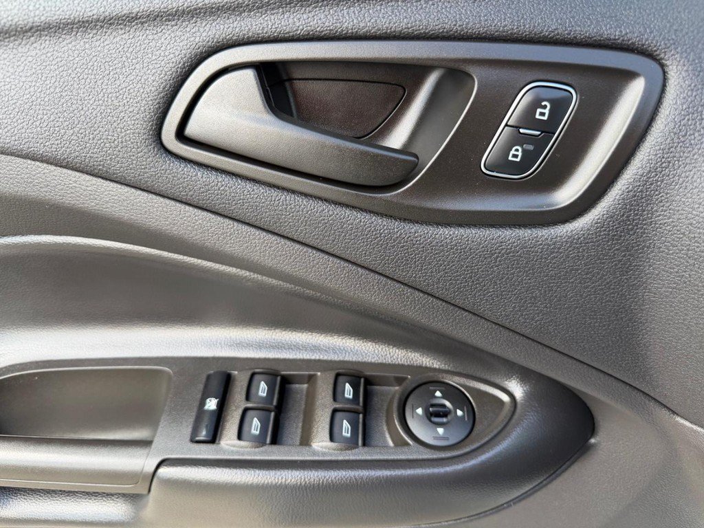 Used 2019 Ford Escape S FWD image 31