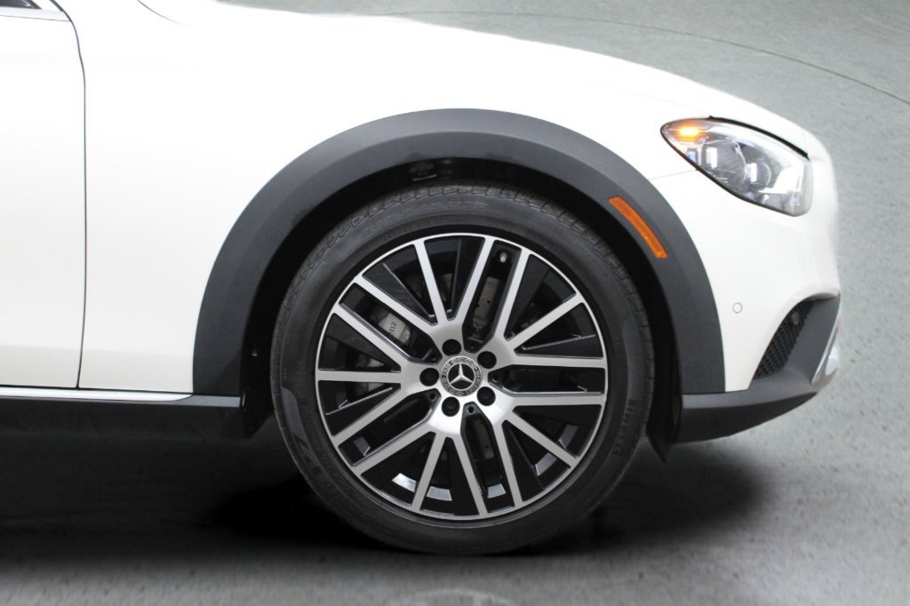 Used 2021 Mercedes-Benz E 450 4MATIC All-Terrain Wagon image 14