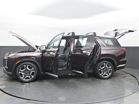 Used 2024 Hyundai Palisade Limited image 45