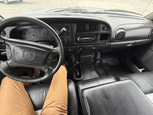 Used 2001 Dodge Ram 1500 Truck 4x4 Regular Cab image 12