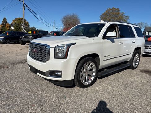 Used 2017 GMC Yukon Denali w/ Open Road Package image 15
