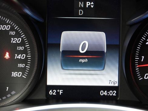 Used 2018 Mercedes-Benz C 300 Coupe image 76