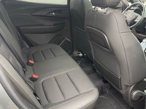 Used 2023 Chevrolet TrailBlazer RS w/ Sun and Liftgate Package image 5