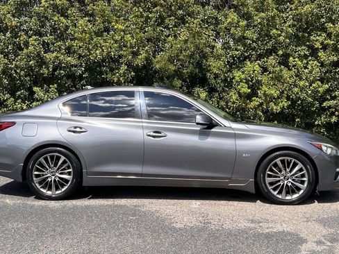 Used 2019 INFINITI Q50 Luxe w/ Essential Package (3.0T Luxe) RWD image 9