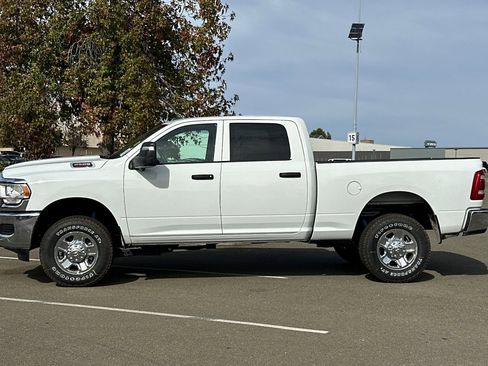 New 2024 RAM 2500 Tradesman w/ Towing Technology Group image 6