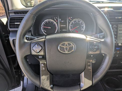 Used 2022 Toyota 4Runner TRD Pro image 18