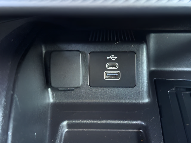 Used 2025 Ford Bronco Sport Badlands AWD/4WD image 13