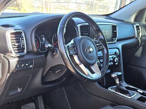 Used 2022 Kia Sportage EX image 31