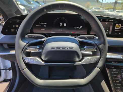 Used 2024 Lucid Air Touring AWD/4WD image 18