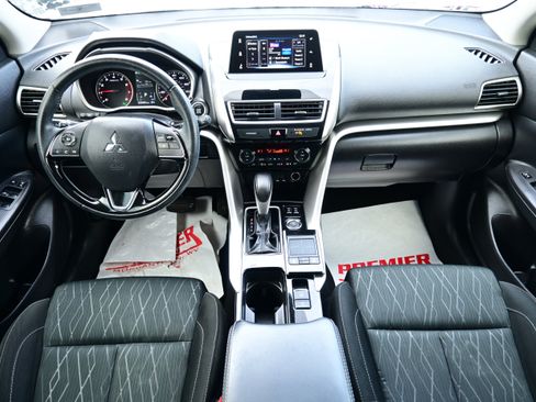 Used 2020 Mitsubishi Eclipse Cross SE image 16