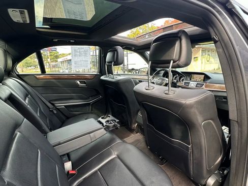 Used 2014 Mercedes-Benz E 350 4MATIC Sedan image 27