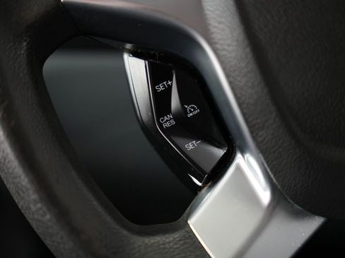 Used 2019 Ford Transit 250 130 Low Roof image 12