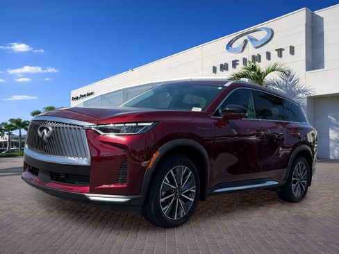 Used 2026 INFINITI QX60 Luxe w/ Cargo Package FWD image 3