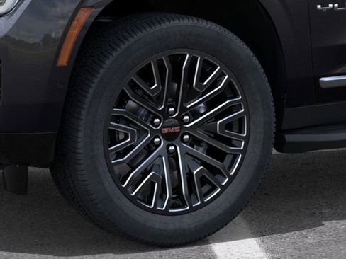 New 2026 GMC Yukon XL Elevation w/ LPO, Floor Liner Package image 9