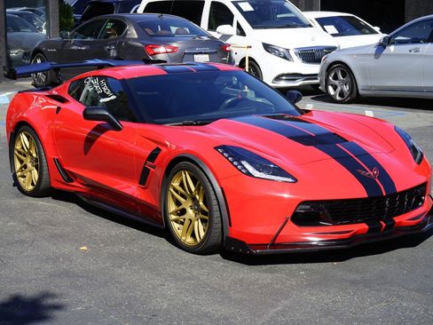 Used 2018 Chevrolet Corvette Grand Sport image 6