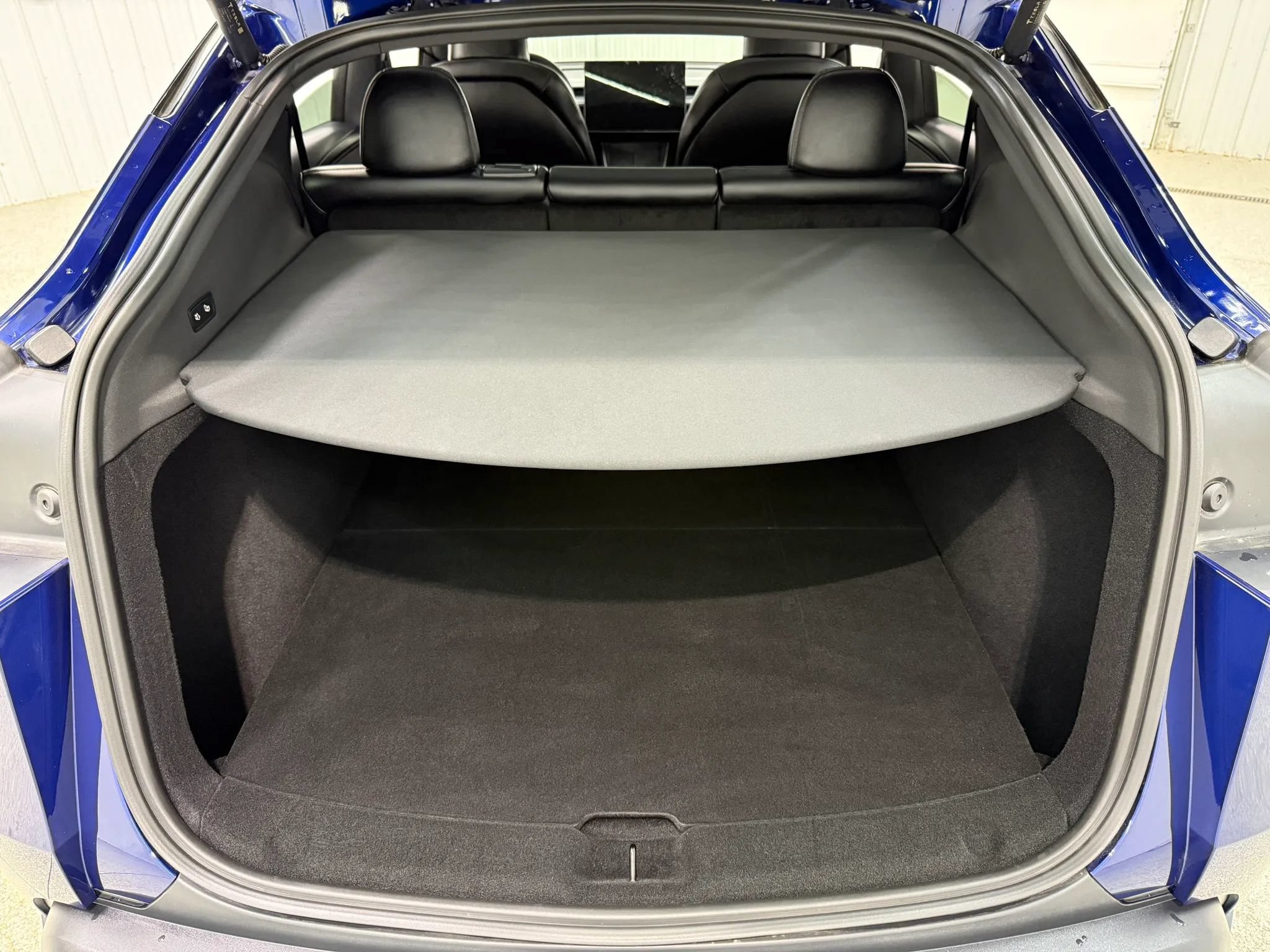 Used 2026 Tesla Model Y AWD image 17