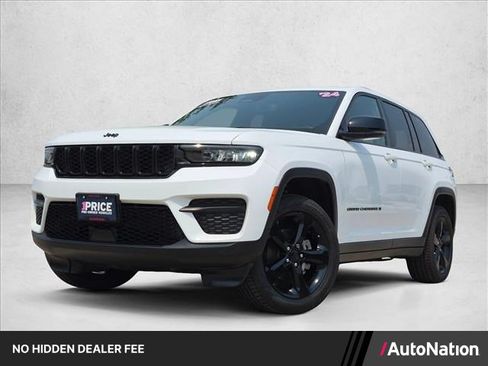 Used 2024 Jeep Grand Cherokee Altitude AWD/4WD image 1