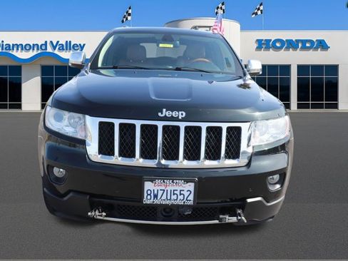 Used 2013 Jeep Grand Cherokee Overland w/ Advance Technology Group image 2