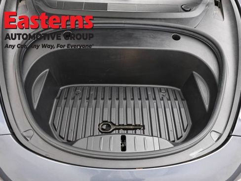 Used 2023 Tesla Model 3 Standard Range RWD image 7