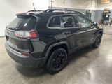 Used 2023 Jeep Cherokee Altitude Lux image 3