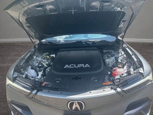 Used 2024 Acura ZDX A-Spec image 32