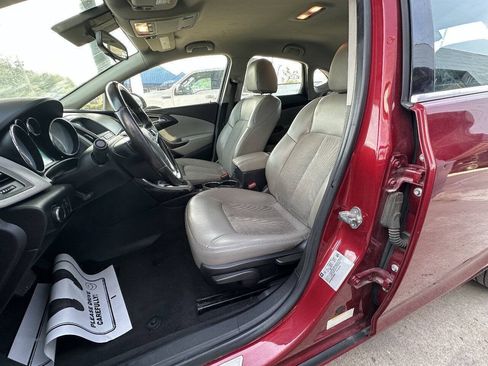 Used 2015 Buick Verano FWD image 13