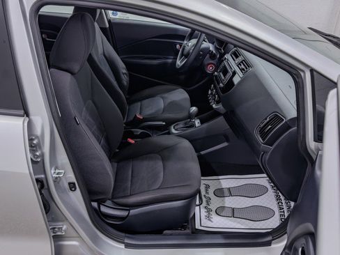 Used 2016 Kia Rio LX image 18
