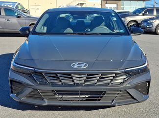 Certified 2025 Hyundai Elantra Sport video 2